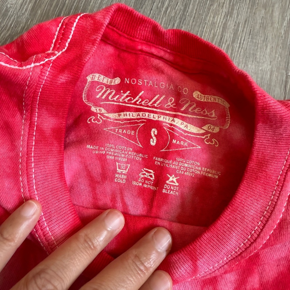 Mitchell & Ness Red Tie-Dye Throwback T-Shirt-Size S - Picture 4 of 6